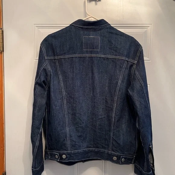 Levi's Men's Trucker Denim Jacket in Rinse Blue Size Medium - Picture 2 of 3
